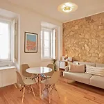 Renovated Cosy 1bedroom In Santos 公寓 Lisboa