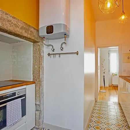 Renovated Cosy 1bedroom In Santos * Лиссабон